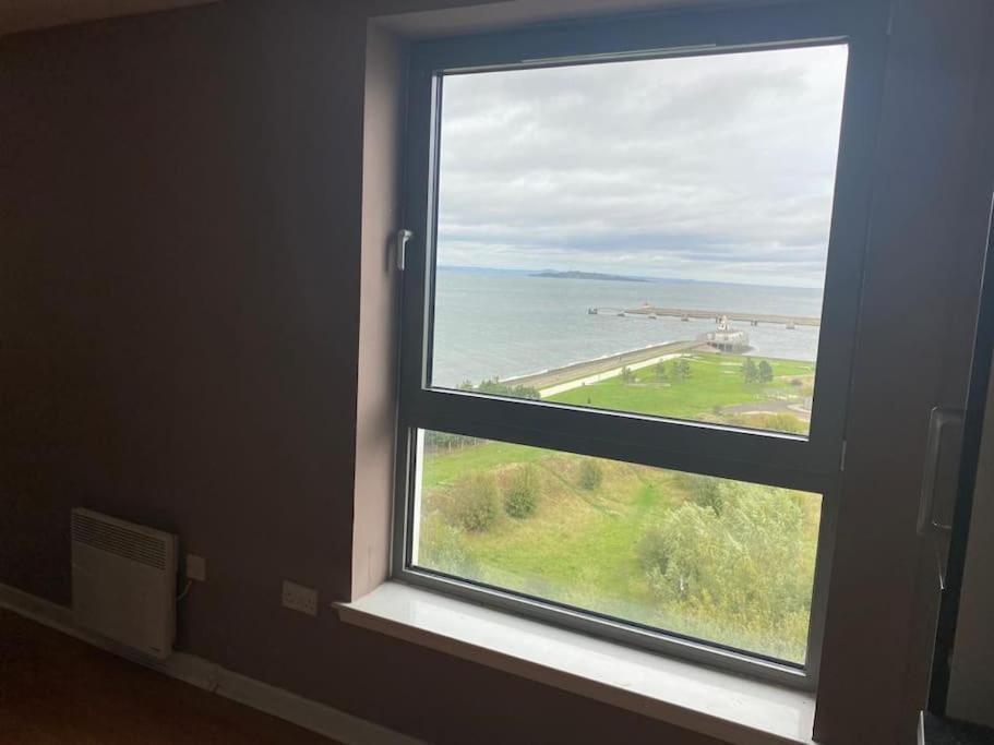 אדינבורו Modern 2 Bed Apartment With Stunning Seaside View מראה חיצוני תמונה
